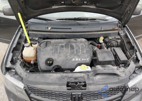 2017 Dodge Journey Crossroad Plus z USA, uszkodzony, nr VIN 3C4PDCGG8HT537320